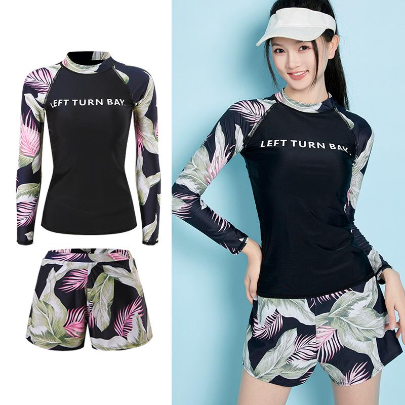 Women's Long Sleeve Sun Protection Slimming Swimsuit for Diving, Surfing, and Beach