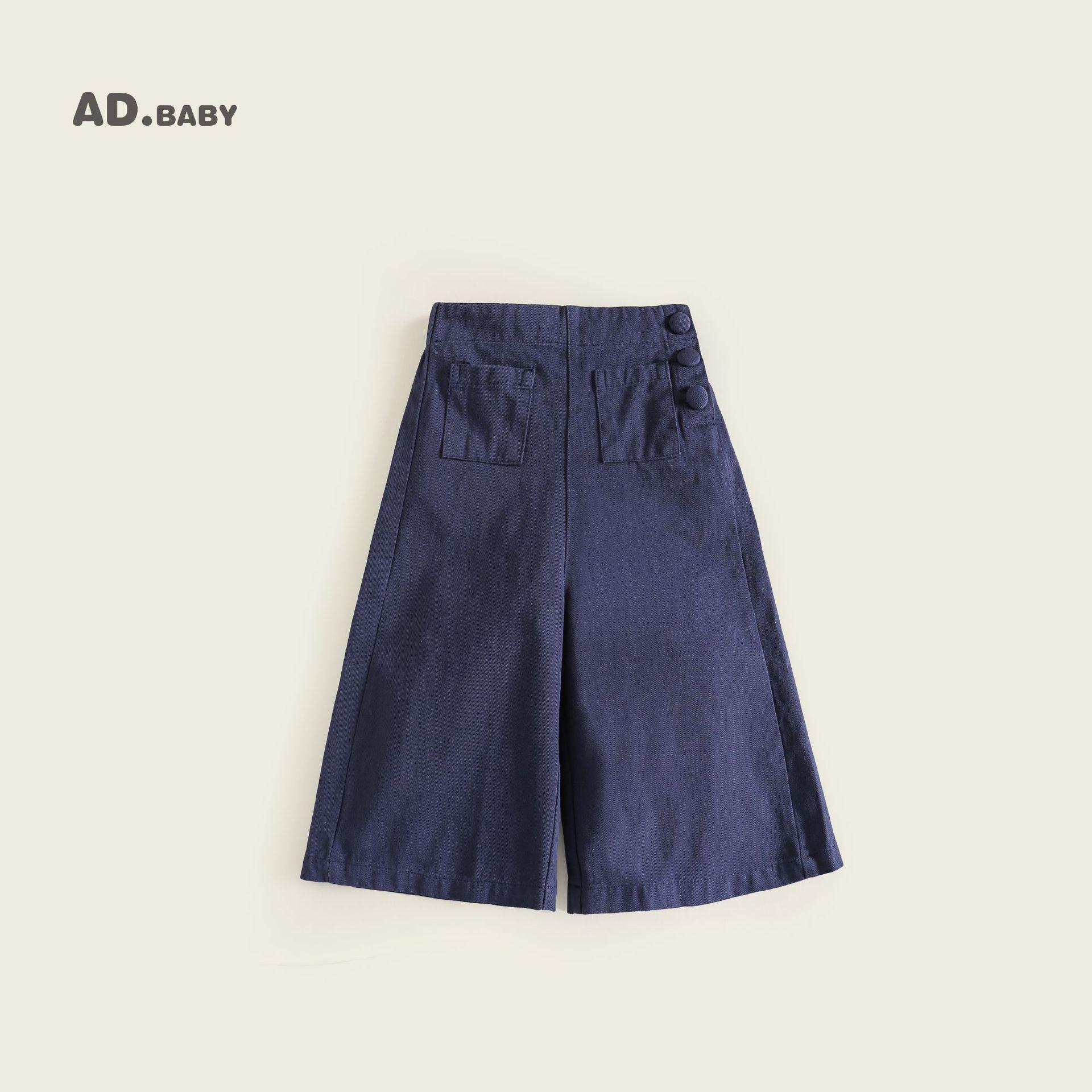 

Дитяча мода осені 2025: Модні укорочені штани з широкими штанинами в корейському стилі для дівчат 110 cm темно-синього кольору