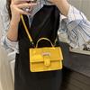 French Niche Design Portable Small Bag Women's 2025 New Trendy and Versatile Ins Texture Commuter Shoulder Messenger Bag