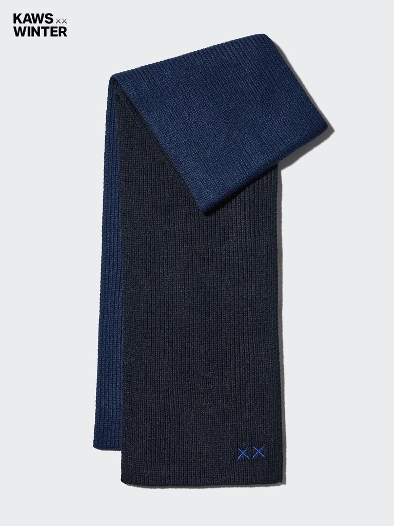 Uniqlo Japan Cows Winter Heattech Knit Muffler