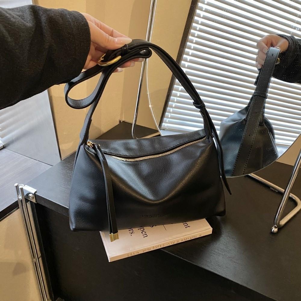 Fashion PU Leather Women Crossbody Bag Casual Retro Underarm Bag Versatile Large Capacity Dumpling Bag Daily Use