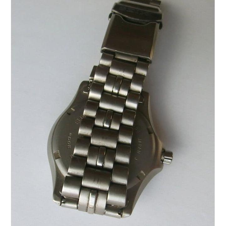 Used Seiko Titanium Scuba Diver 200m Solar Watch Operation Item #572