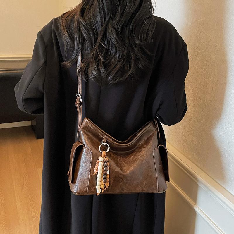 Premium sense large-capacity bag women's new autumn and winter simple and versatile shoulder messenger bag