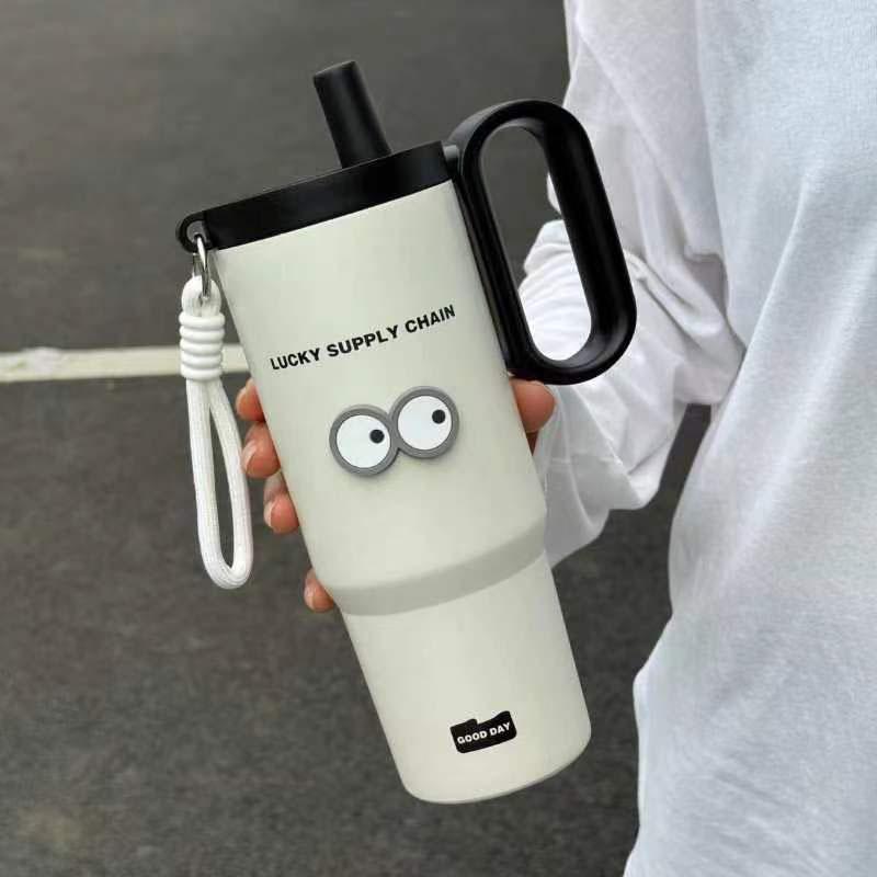 Twilight Ice Shield Insulated Cup, Large Capacity Stainless Steel Water Bottle for Men and Women, Customizable Design.