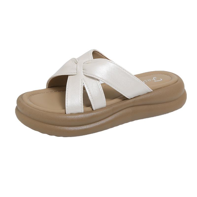 French thick-bottomed cool slippers for women's summer outer wear 2025 new cross-strapped flat-bottomed high-end skirt one-word slippers