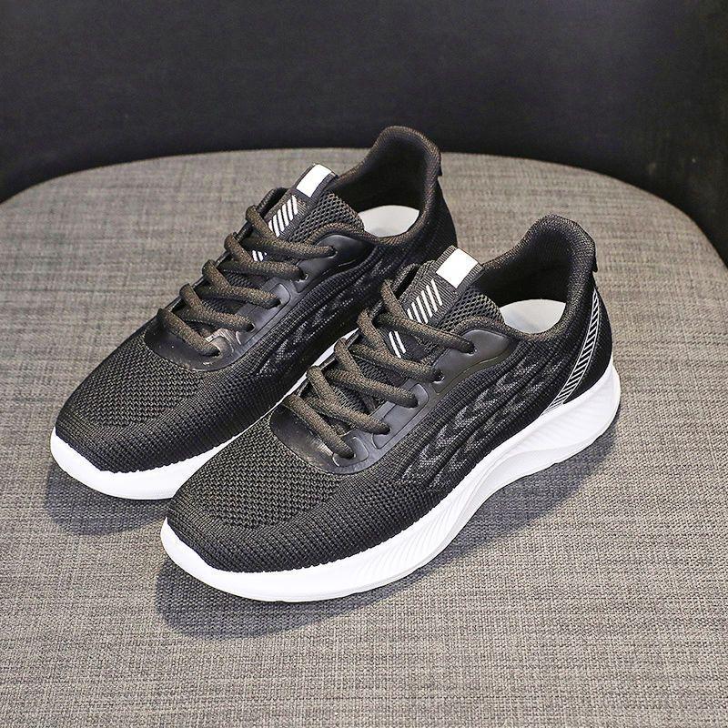 

Flyknit Women s Lightweight Running Shoes - 2025 Spring/Autumn Casual Soft Sole Breathable Sneakers 35