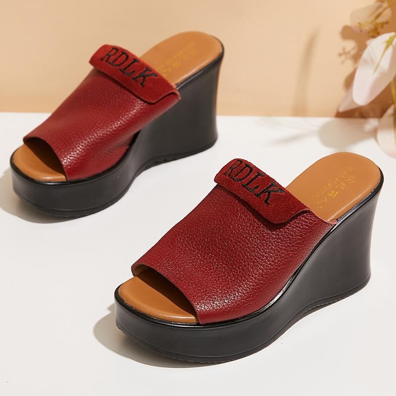 

Модные GKTINOO 2025 Ретро Шлепанцы Обувь из Натуральной Кожи Ручной Работы Слайды Женские Шлепанцы С Открытым Носком Платформа Клиновидная Подошва Сабо Для Женщин 5