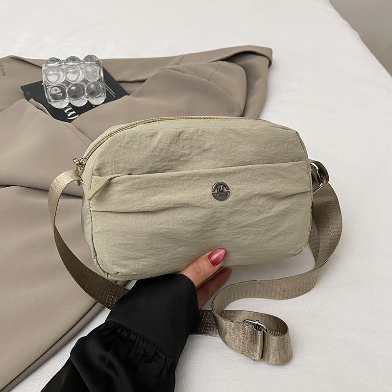 Bag Women's Premium Sense Large Capacity Shoulder Crossbody Women's Bag New Versatile Lightweight Composite Cloth Small Square Bag