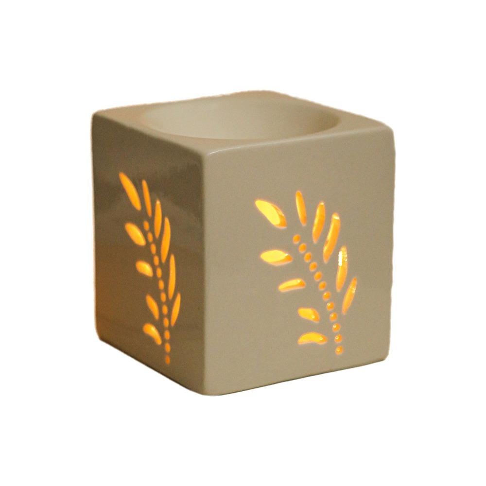 

Hollow Out Design Aromatherapy Heating Stove White Ceramic Aromatherapy Oil Burners Living Room Style 2