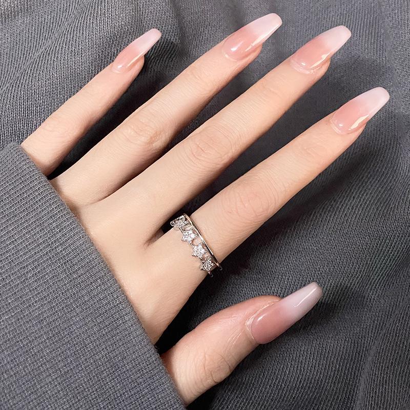 Small Fragrant Wind Checkerboard French Black And White Diamond Niche Design Sense Personality High Cold Wind Ring Adjustable opening