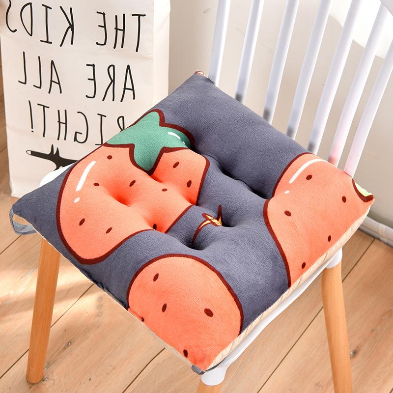 Утолщенная теплая подушка для дома осень и зима подушка для сидения на полу для сидения в офисе для сидения в офисе подушка для поясницы мягкая и удобная подушка для стула 4545cm 980₽