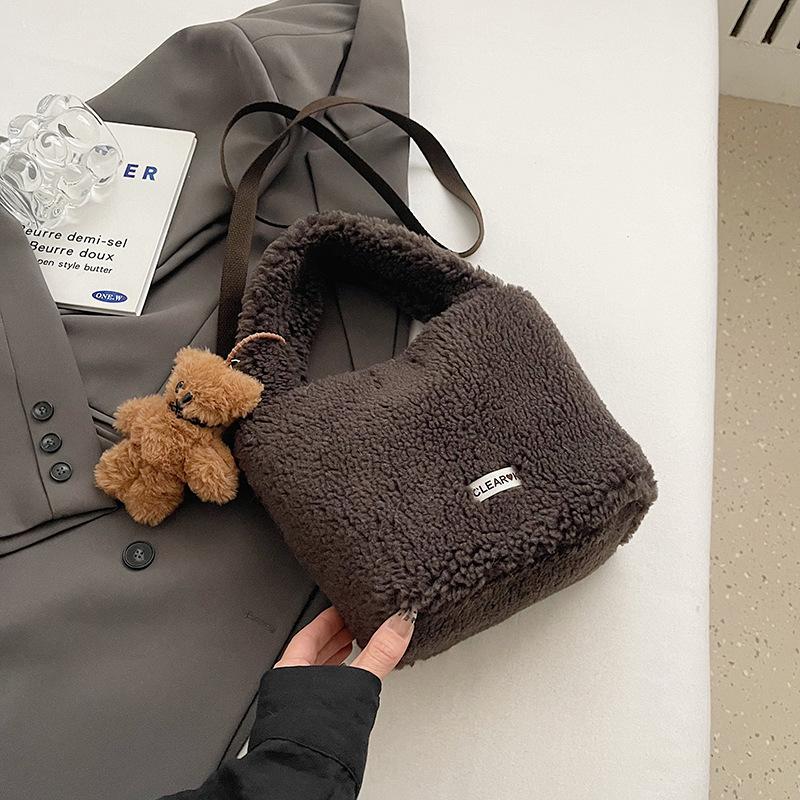 Fashionable Furry Crossbody Bag, Plush Bucket Bag, Hand-held Small Handbag