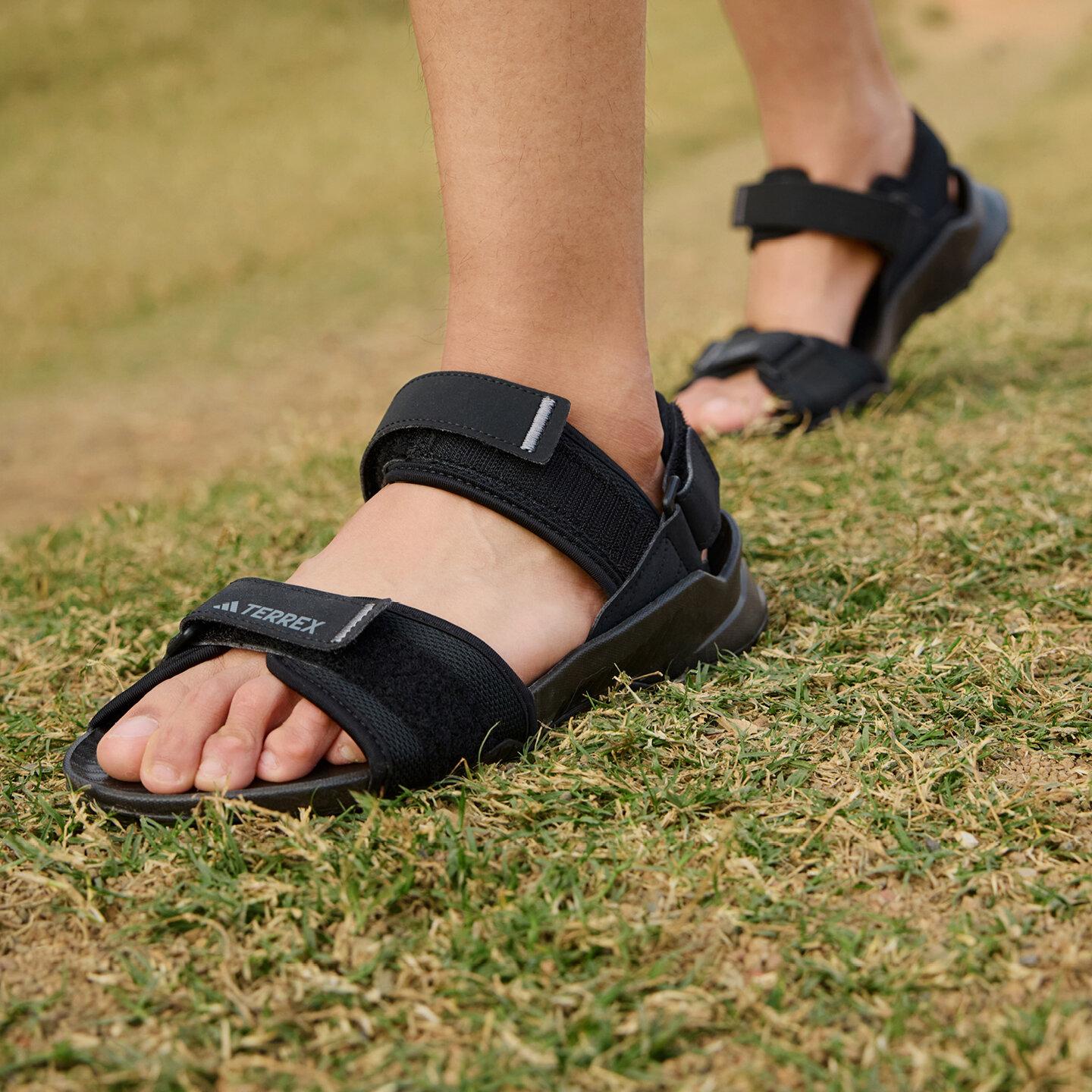 

adidas Terrex Hydroterra Sandals Core Black Grey Four 38
