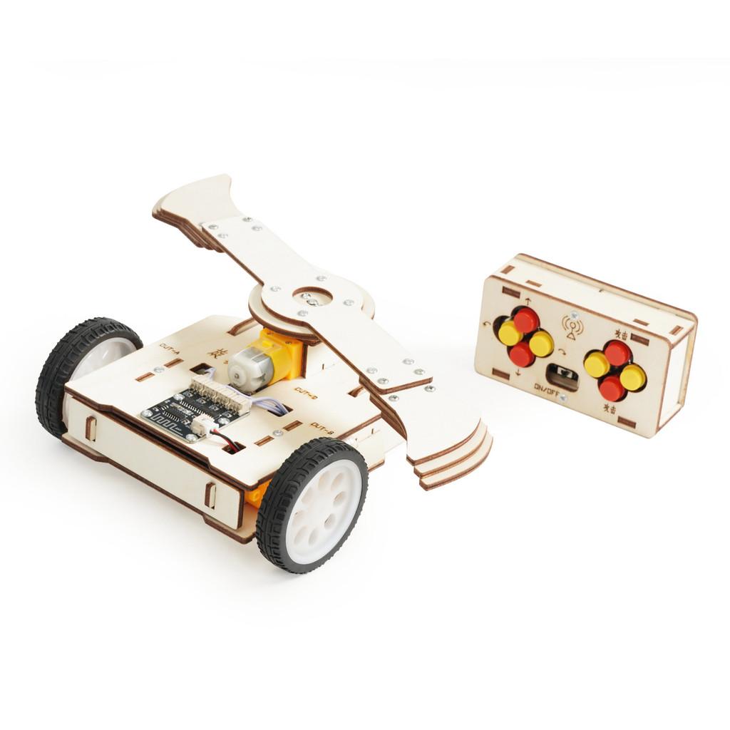 Remote Wooden Assembled Controlled Combat Vehicle With Rotating Wing Toy Set