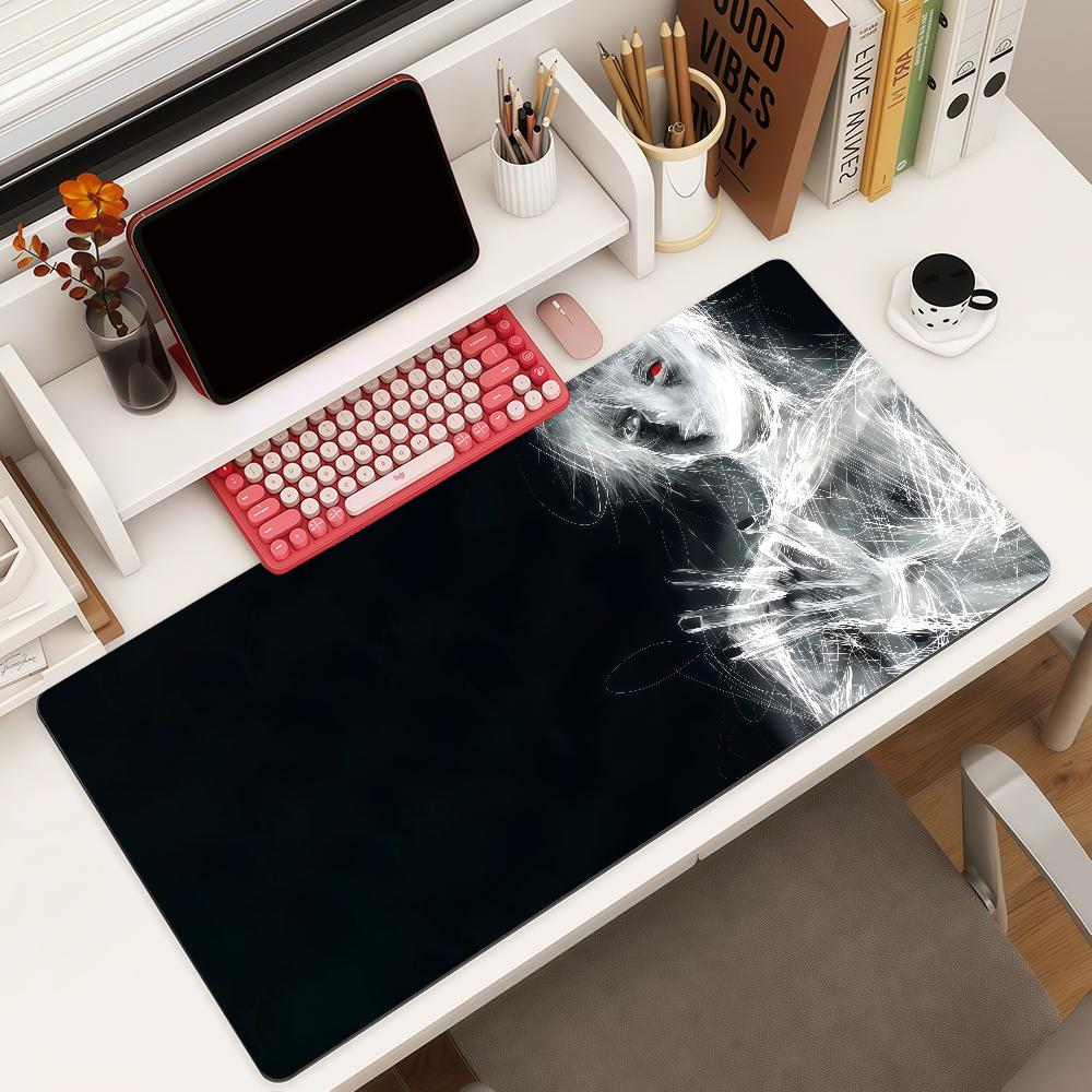 Anime Ttokyo Gghoul Mouse Pad Square Office Gaming Desk Mat Waterproof Nonslip Rubber Decorative
