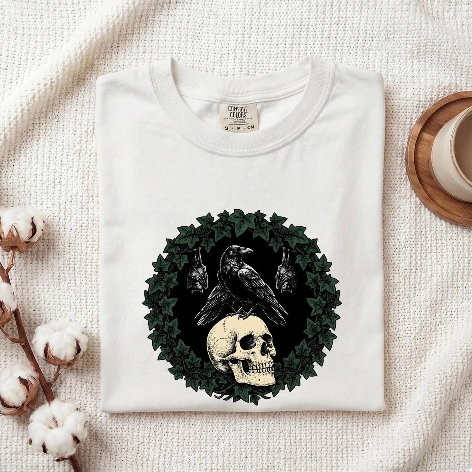 Crow Skull Shirt Gothic Horror Gift Women Dark Tee Raven T-Shirt Goth Fan Grunge Tshirt Horror Graphic Retro Leaf Crown Tshirt 3XL