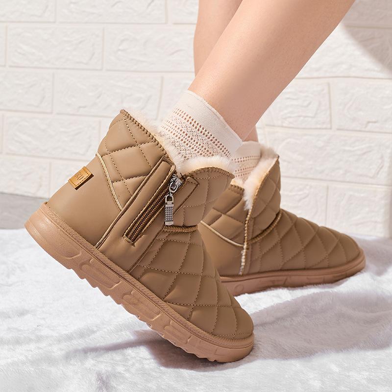 New Luxury Women's Short Boots Thickened and Cotton Warm Snow Boots Winter Thick Bottom Anti Slip Modern Boots with Velvet