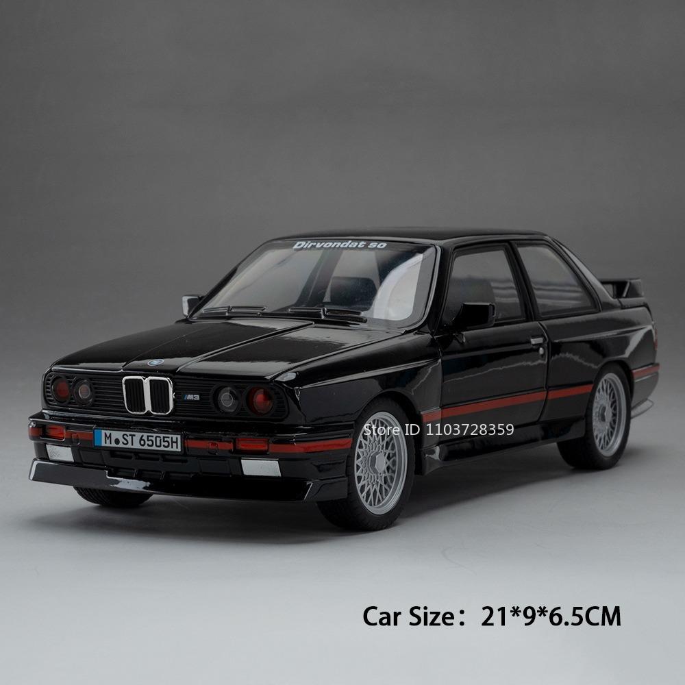 1:24 760LI M3 Toy Car Models Alloy Diecast Miniature Vehicles Sound Light Doors Opened Pull Back Shock Absorption for Kids Gifts