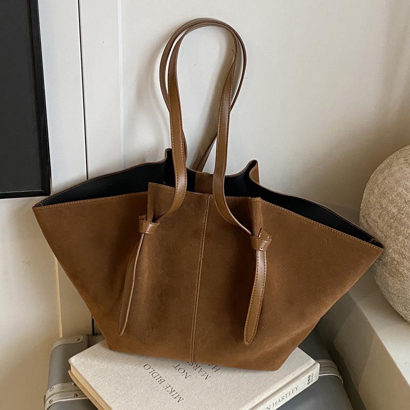 Retro Large-capacity Suede Bag 2025 New Commuter Versatile Women's Shoulder Underarm Bag Portable Tote Bag