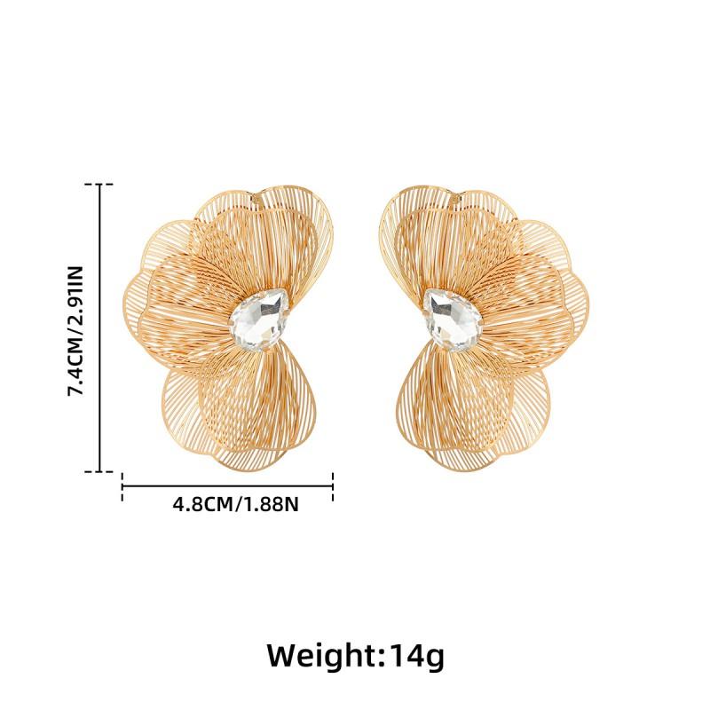 Gold Floral Stud Earrings With Rhinestone Accents Hollow Out Design Women Fashion Jewelry