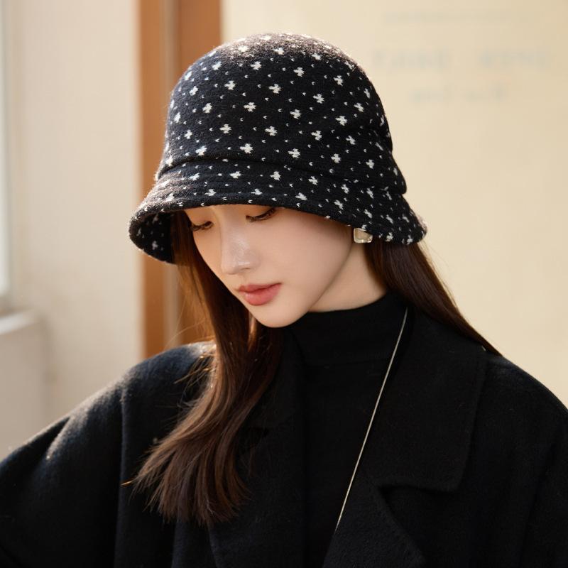 Elegant Temperament Basin Hat Women's Autumn and Winter Fashion Bucket Hat Bucket Hat Women's Winter Knitted Wool Hat Outdoor Travel Windproof Hat