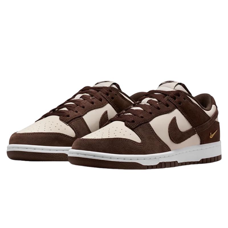 Nike Women's & Youth Girls' Dunk Low Casual Sneakers