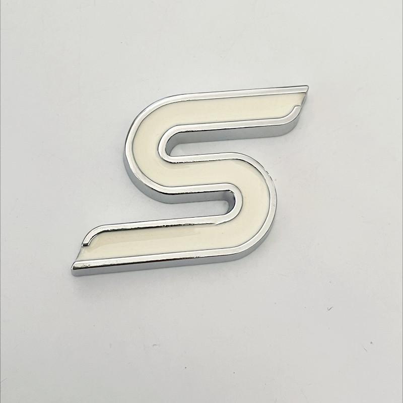 3D Metal S Logo Front Grille Emblem Badge Car Rear Trunk Stickers For Focus Fiesta Escape Ecosport Kuga Mondeo Accessories