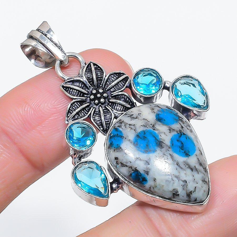 

Натуральный K2 Голубой Азурит, Топаз 925 Стерлинговое Серебро Ювелирная Подвеска 2,09 q3u09