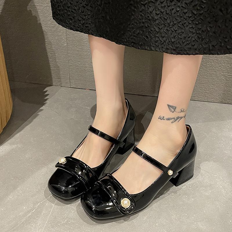 Mary Jane Women's Shoes Gentle French Retro Evening Breeze Summer Thick Heel Red High Heels Women's New 2025