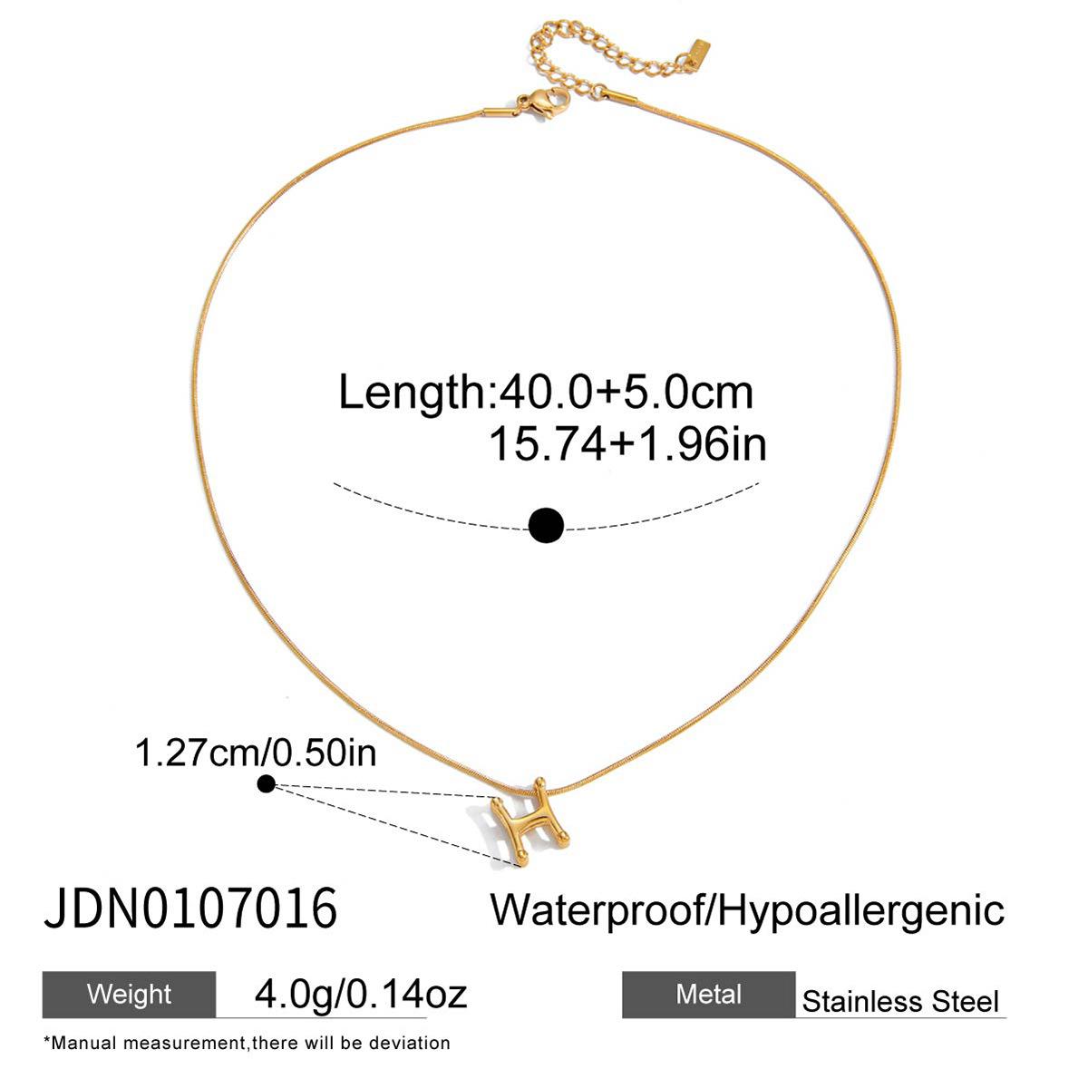 

Чувство дизайна Классический стиль 18-каратное золото, двухслойная полая подвеска в виде буквы H для дома