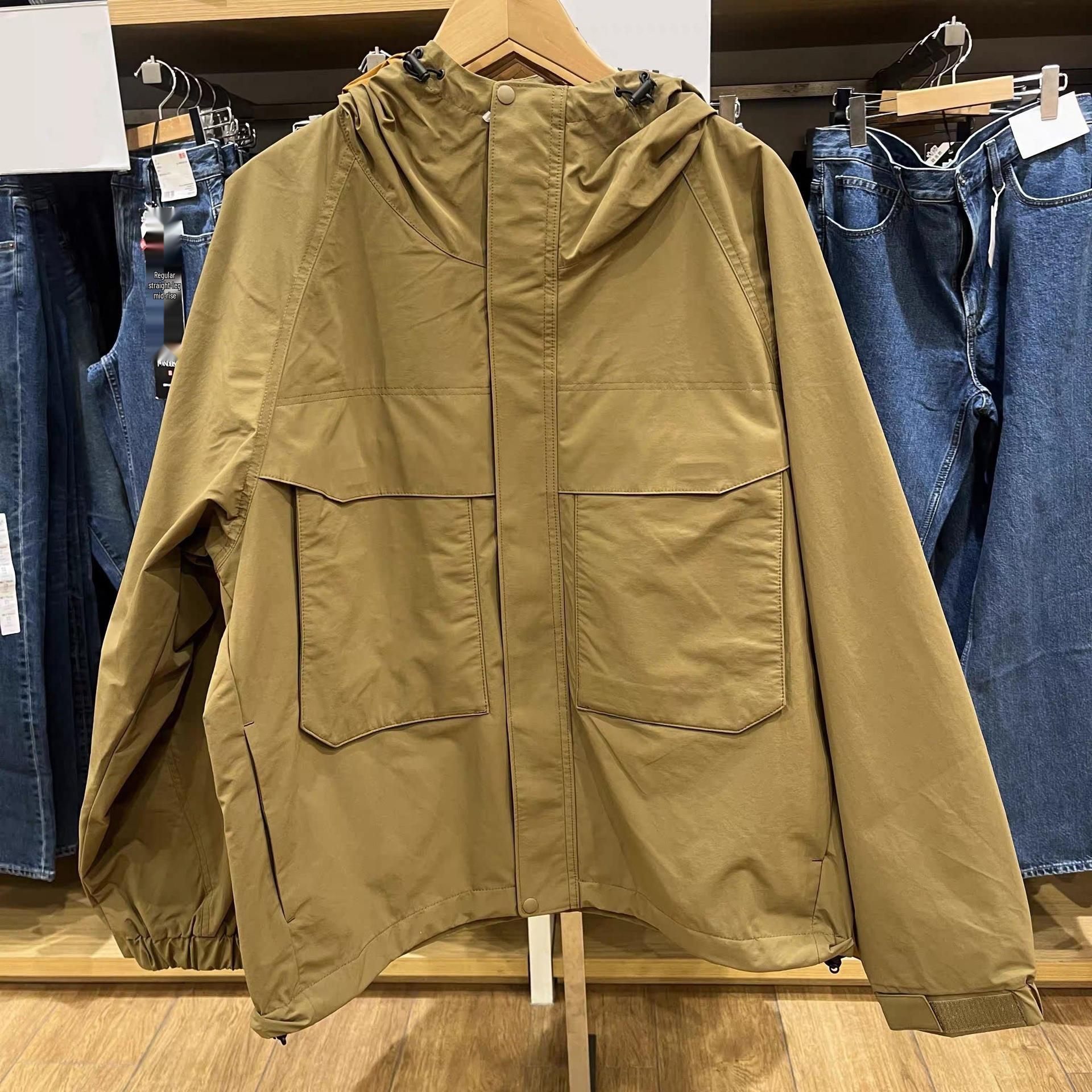 

Japanese Windproof Hooded Jacket: Three-Proof Outdoor Casual Workwear for Couple - Mountaineering Style Medium хакі