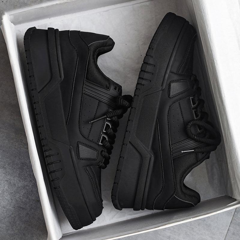 Men's Black Bread Sneakers Chunky Platform Sole Casual Lace-Up Flat Shoes for Teens Minimalist Design Comfortable Autumn Spring