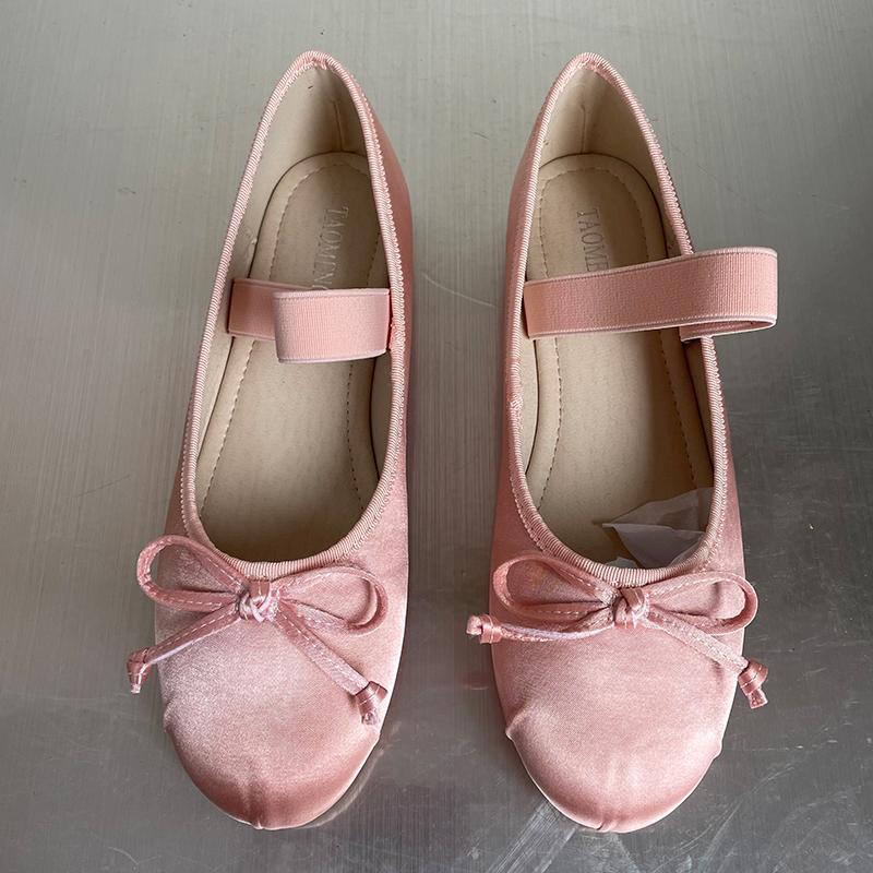 Fashion Pink Footwear Silk Women Ballet Flats Shoes Female Round Toe Fashion Butterfly-Knot Shallow Ladies Flats With Shoes Big Size