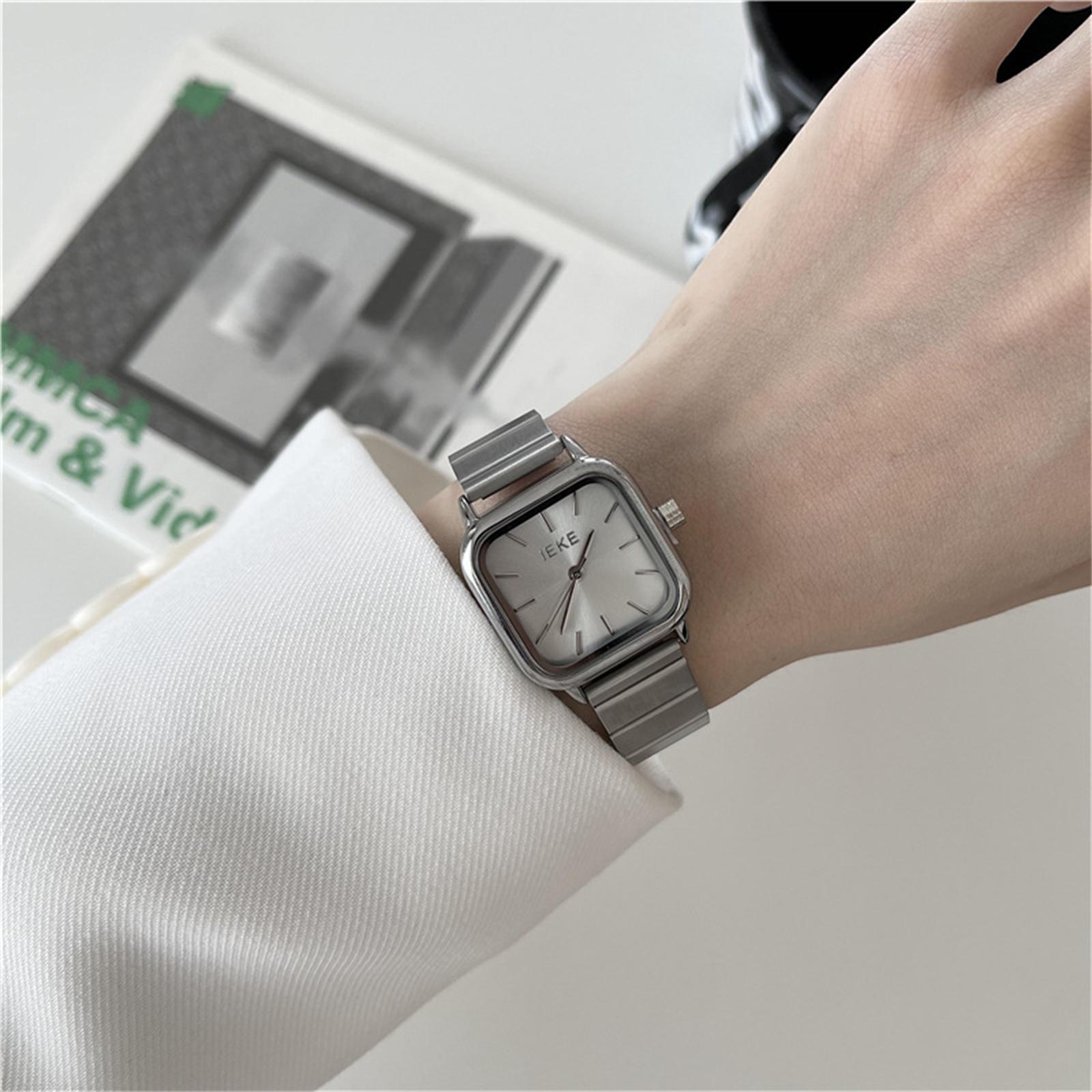 

Женские модные кожаные часы One Size серебряный