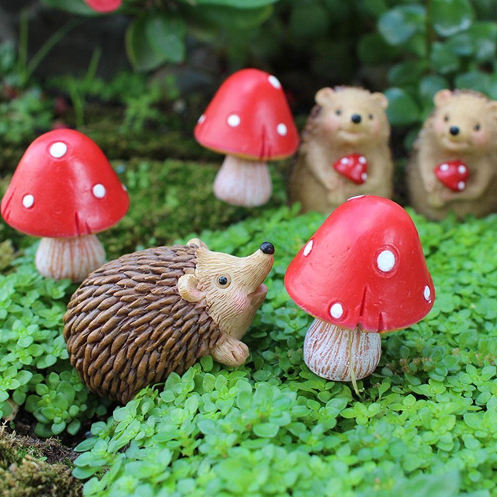 7pcs Cartoon Animal Sculpture Cute Garden Miniatures Figurine Hedgehog Mushroom Statue Courtyard