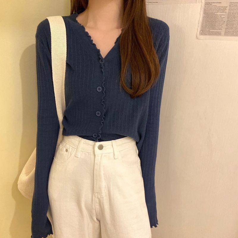 Large Size Women's Spring and Autumn Knitted Cardigan, White Bottoming Shirt, Long-sleeved Versatile Fat Mm Belly-covered V-neck Shirt