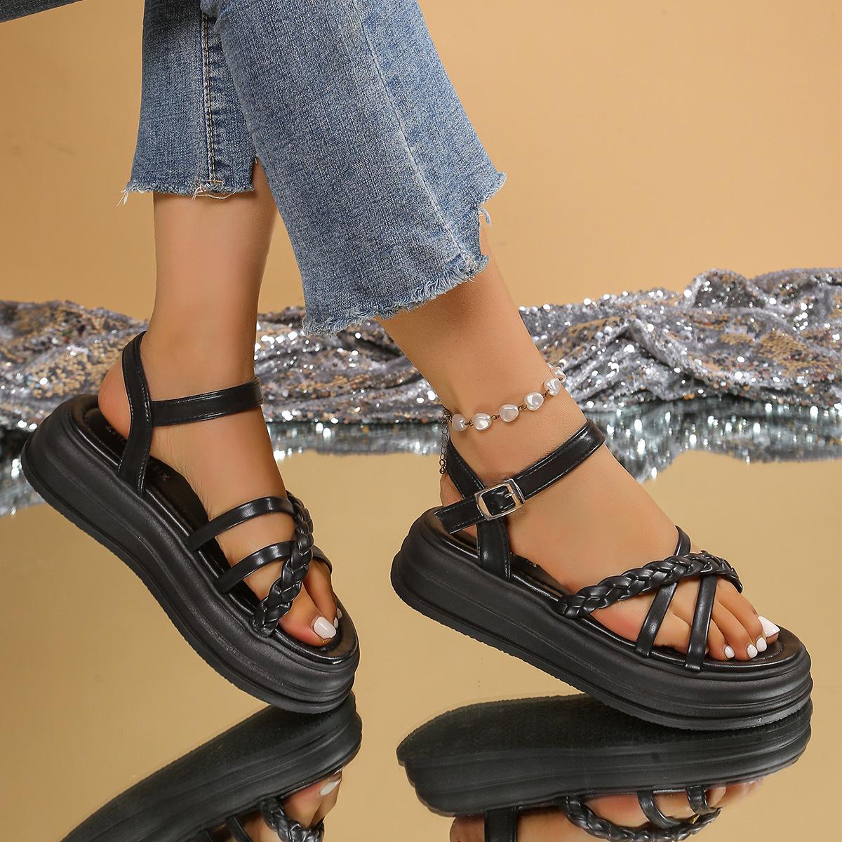 

Эластичные мягкие туфли на платформе, женские, летние, новые 2025, универсальные, фея, ветер, жемчужные сандалии 35 чёрный