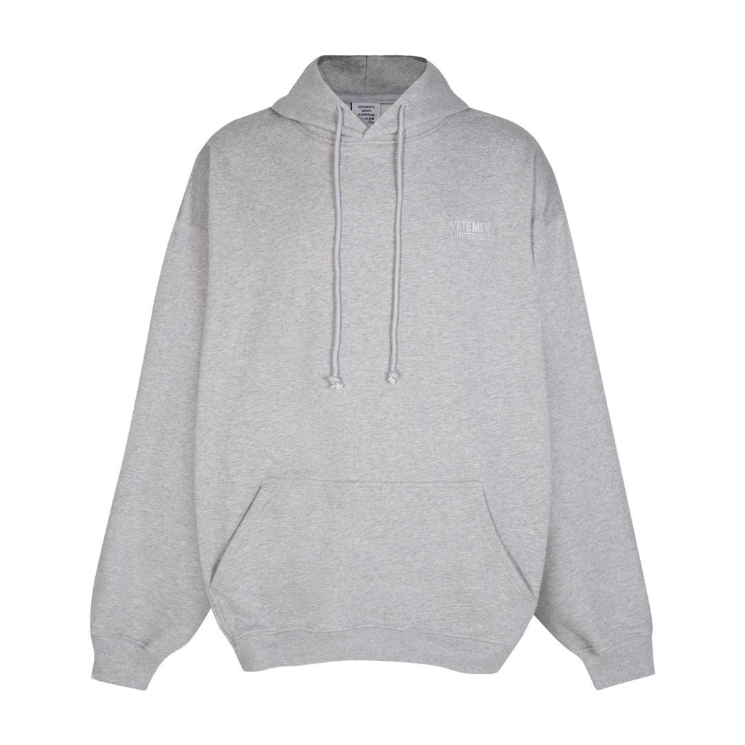 

Толстовка с вышитым логотипом на груди VTM - 2023 Осень/Зима Унисекс L серый