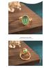 Retro Kinesisk Stil Gullbelagt Ring med Grønn Kalsedon Innlegg