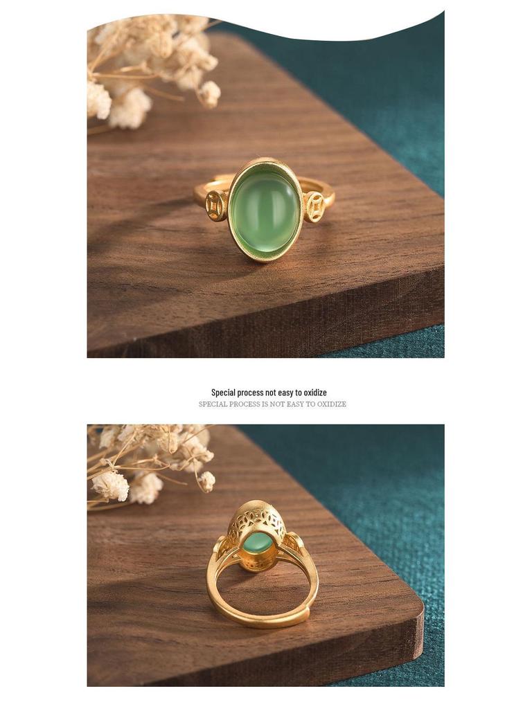 Retro Kinesisk Stil Gullbelagt Ring med Grønn Kalsedon Innlegg