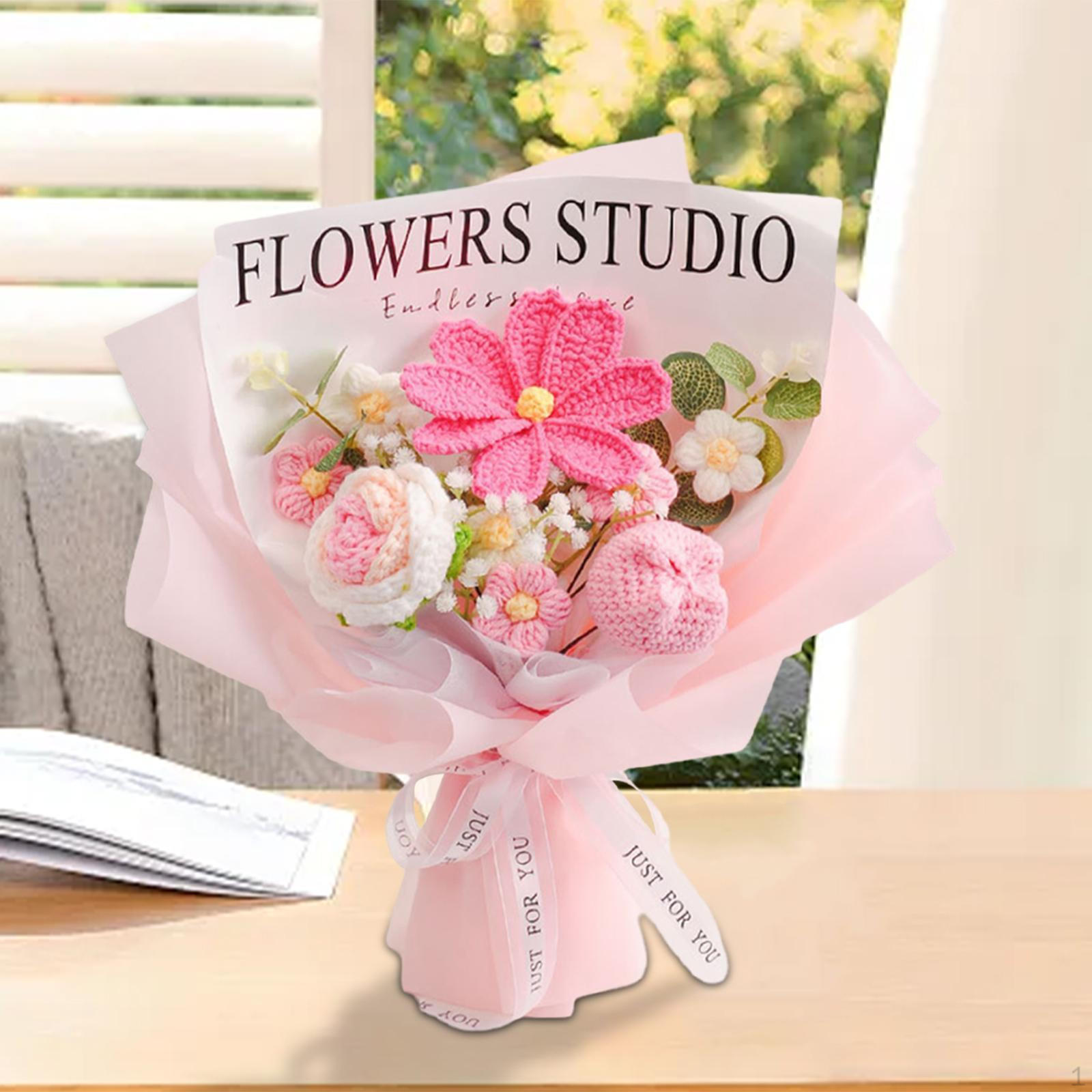 Букет из искусственных цветов крючком. Универсальные вязаные композиции ручной работы для розовый