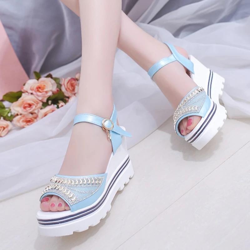 Women Summer Sandals 2024 New Style Metal Decoration Korean Version of The Muffin Platform Casual Student Beach Shoes for Women