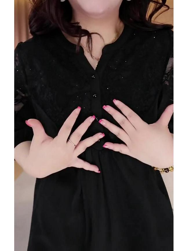 Versatile Off-Shoulder Lace Chiffon Blouse - Light and Stylish for Mature Women