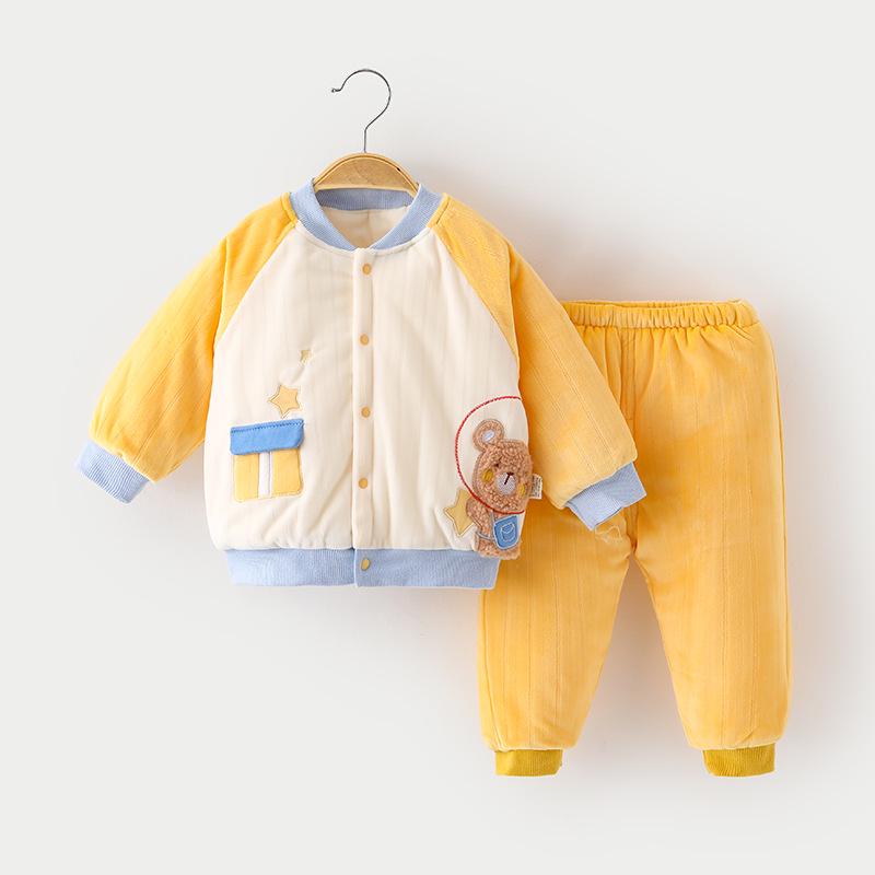 

Детский трехслойный стеганый термобельевый комплект: Куртка и брюки с хлопковым утеплителем для мальчиков и девочек, идеально подходят для осени и зимы 73cm (12-16 lbs)