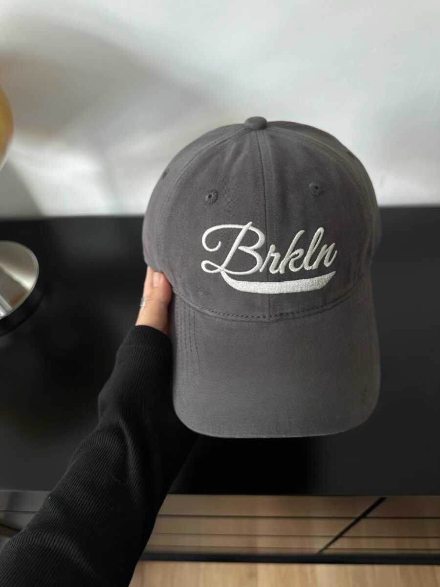 

Осенняя новинка американская бейсболка Ankola красная белая с широкими полями для лица, детская мужская, с большой окружностью головы, хлопковая M（56-58cm） серый