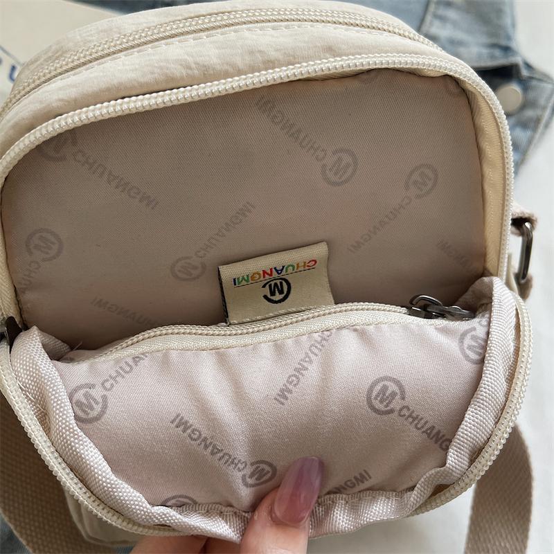 Crossbody Bag Women's Lightweight Shoulder Bag Outdoor Commuter Mobile Phone Bag