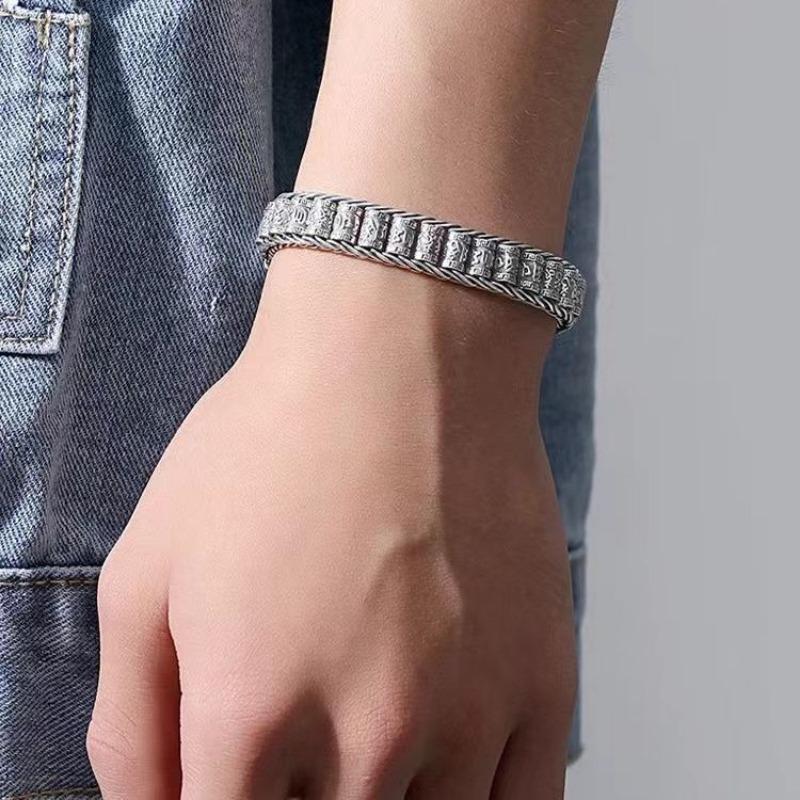 Passepartout sechs-Zeichen-Mantra-Armband Herren Ins Nischendesign Handgefertigt Kreativ Retro Silber Leichter Luxus Armband Damen