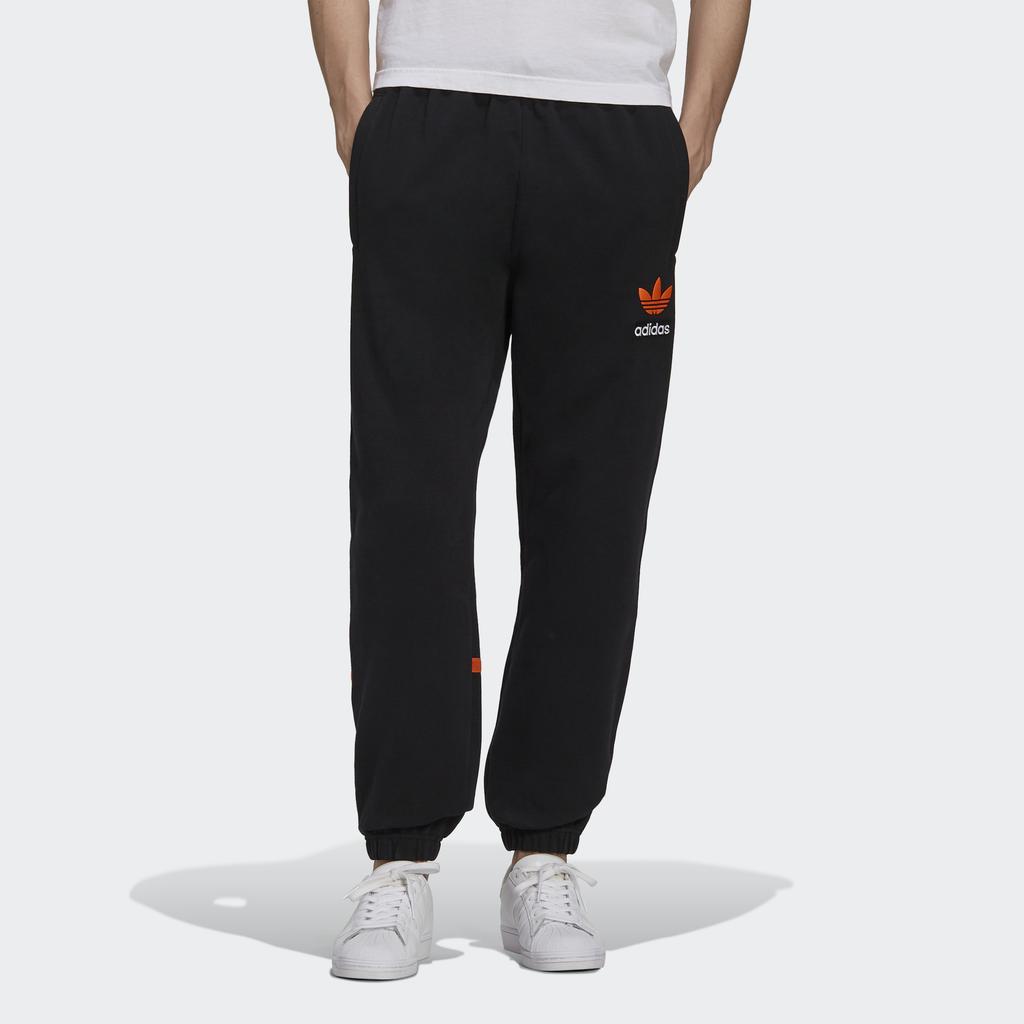 Adidas Originals Big Trefoil Joggers With Contrast Logo Print Men Bottoms Black H09344