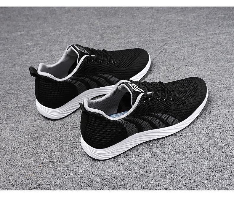 Men's 2025 Trendy Breathable Lace-up Sneakers: Fashionable, Lightweight, Casual Korean-Style Running Shoes.