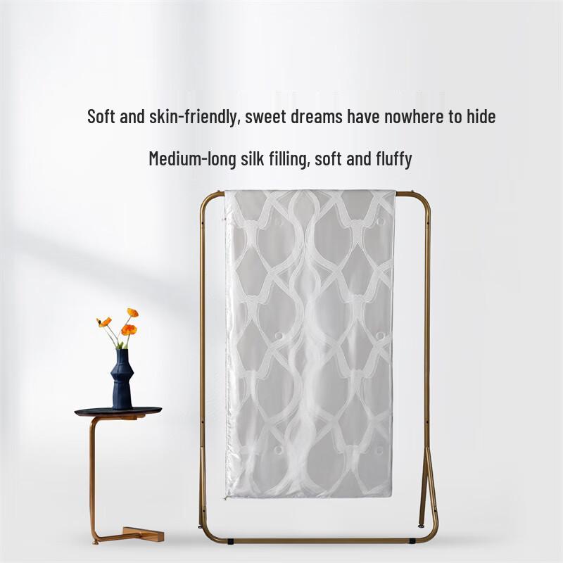 Mercury Home Textiles 100% Silk Jacquard Quilt